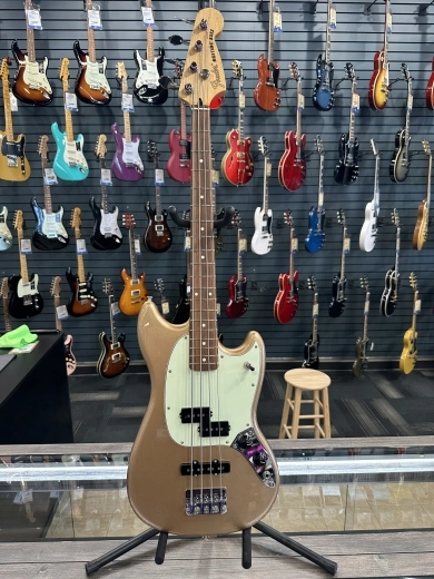 Player Series Mustang Bass PJ with Pau Ferro Fingerboard - Firemist Gold